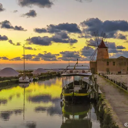 Lindi * Castellammare del Golfo